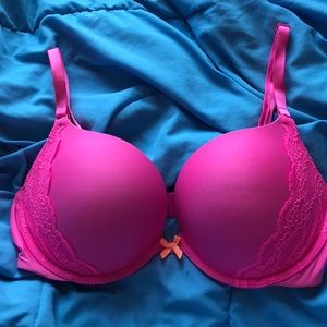 Victoria Secret Pink Push-up Bra